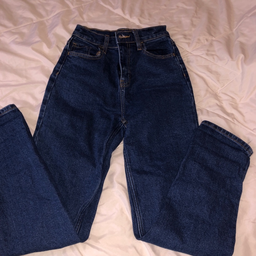 Fashion nova ‘i got it from my momma’ jeans